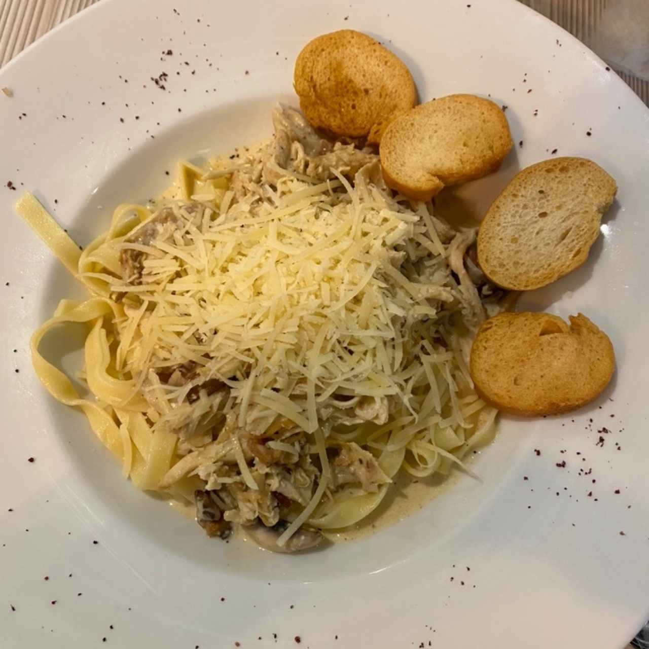 Fetuccini en salsa Blanca