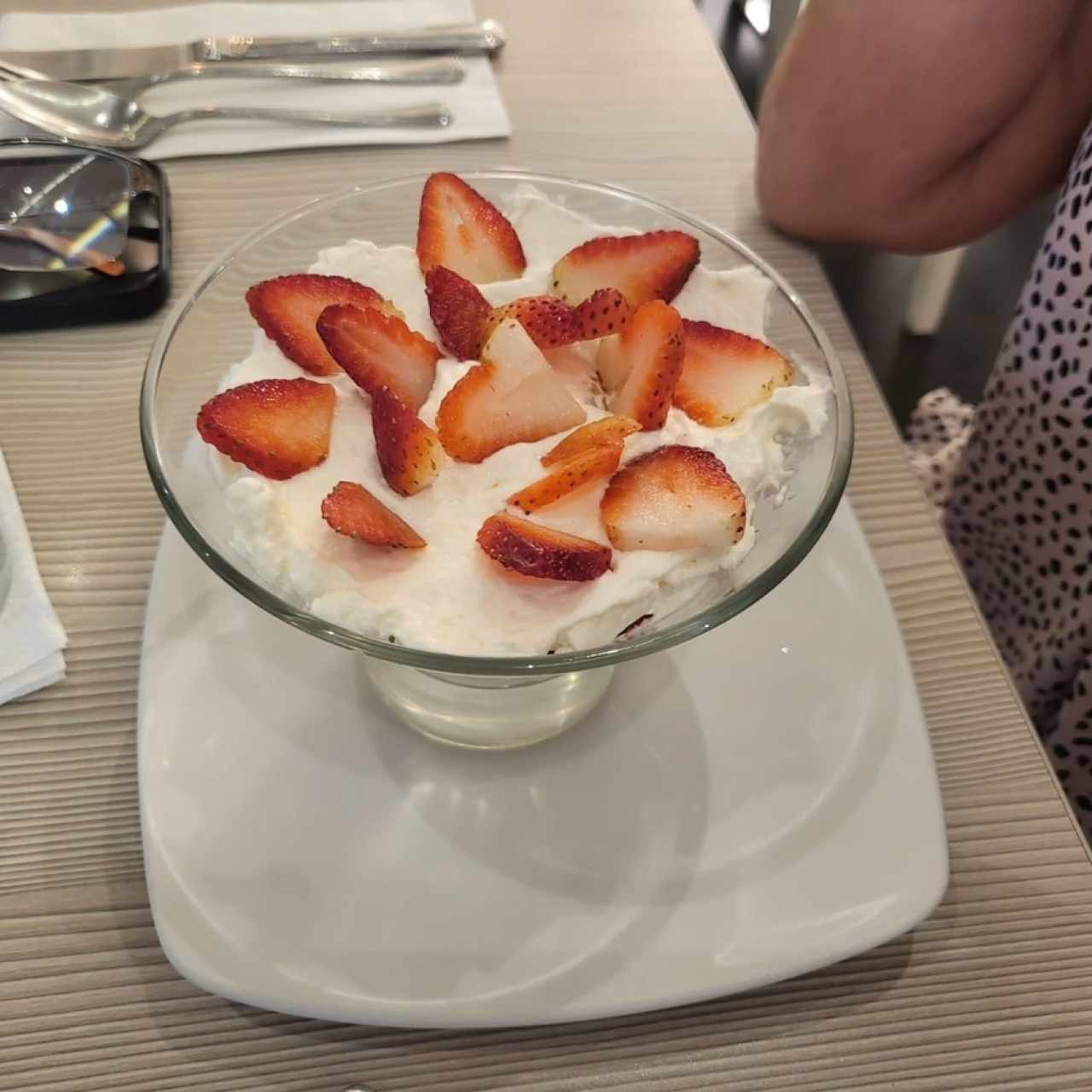 Postres - Merengón de fresas