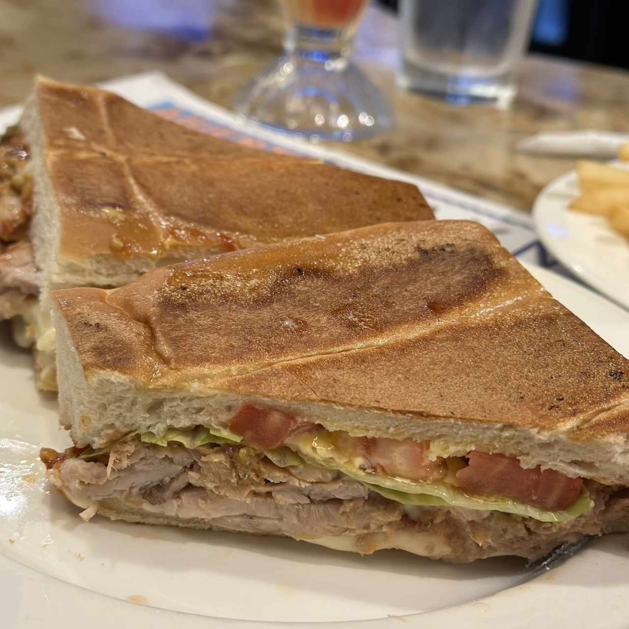 Emparedados /Sandwiches - Pierna