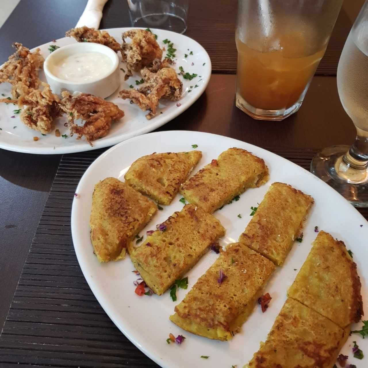 arañitas de calamar y torrejitas de bacalao