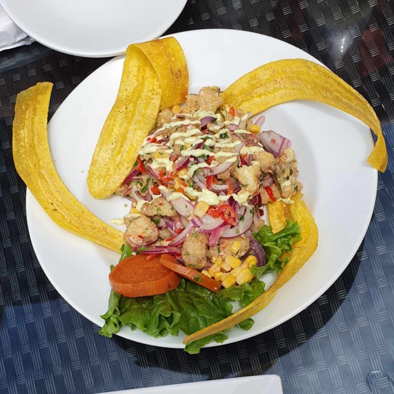 ceviche de pescado frito