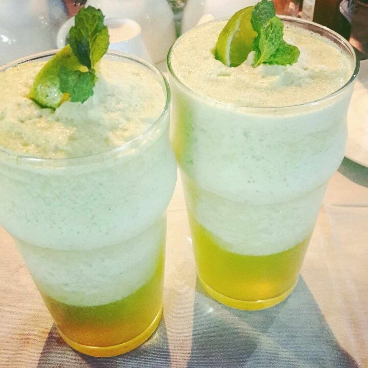 Limonada con hierbabuena