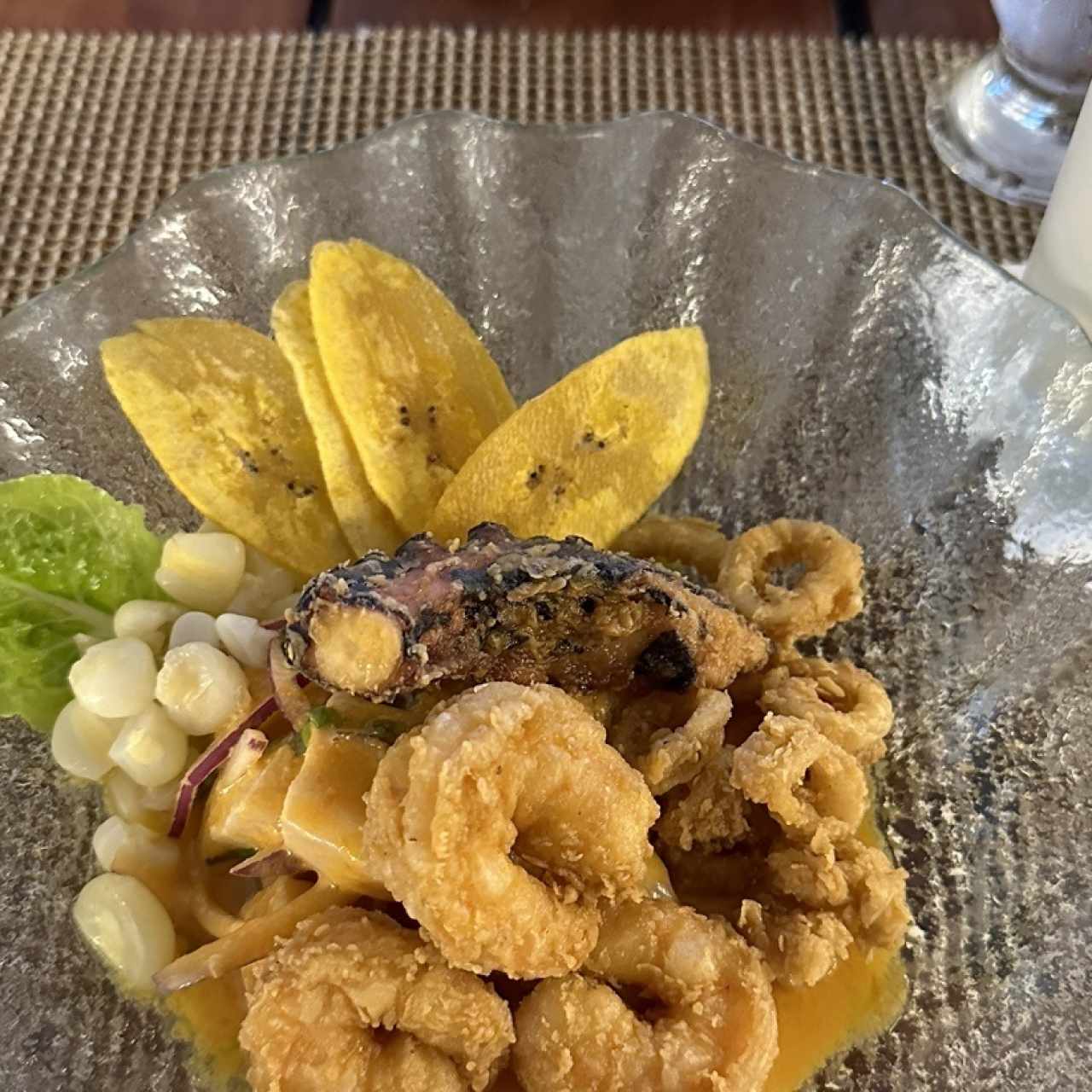 CEBICHE A LOS TRES AJIES