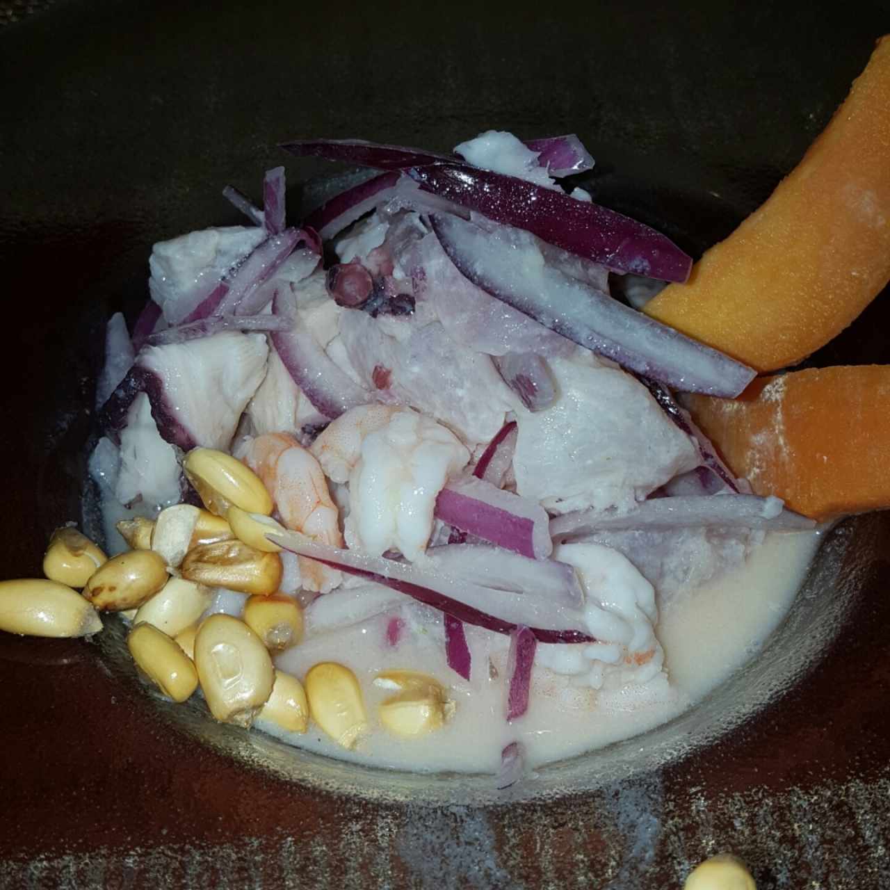 CEBICHE DE PESCADO, PULPO Y CAMARONES