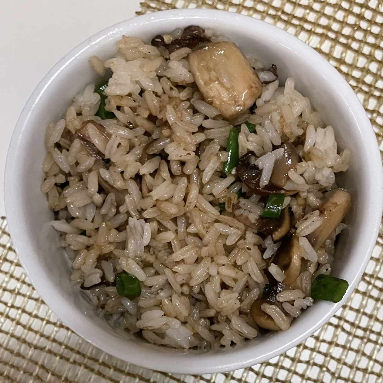 Arroz con hongos (acompañamiento)