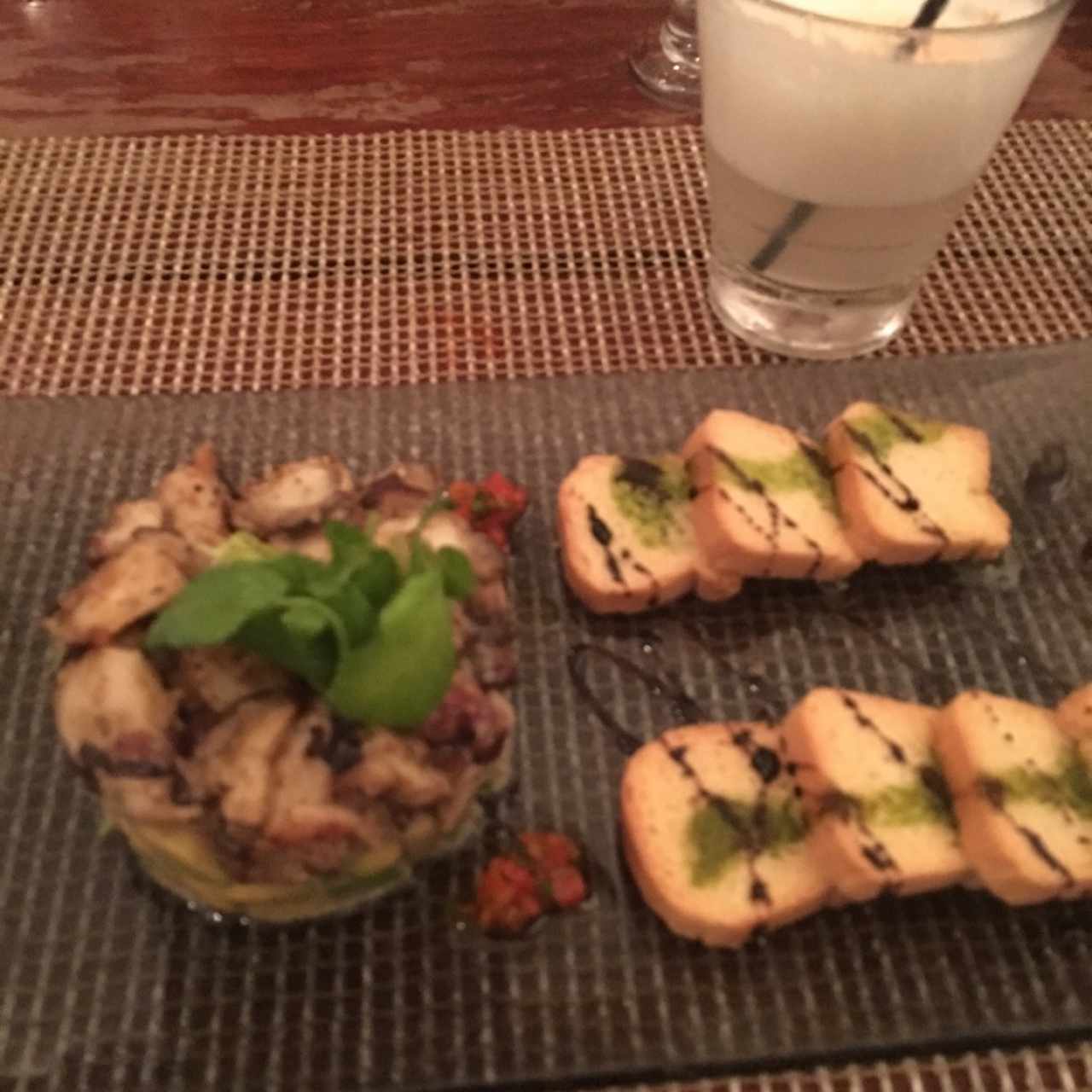 TARTAR DE PULPO AL CARBÓN