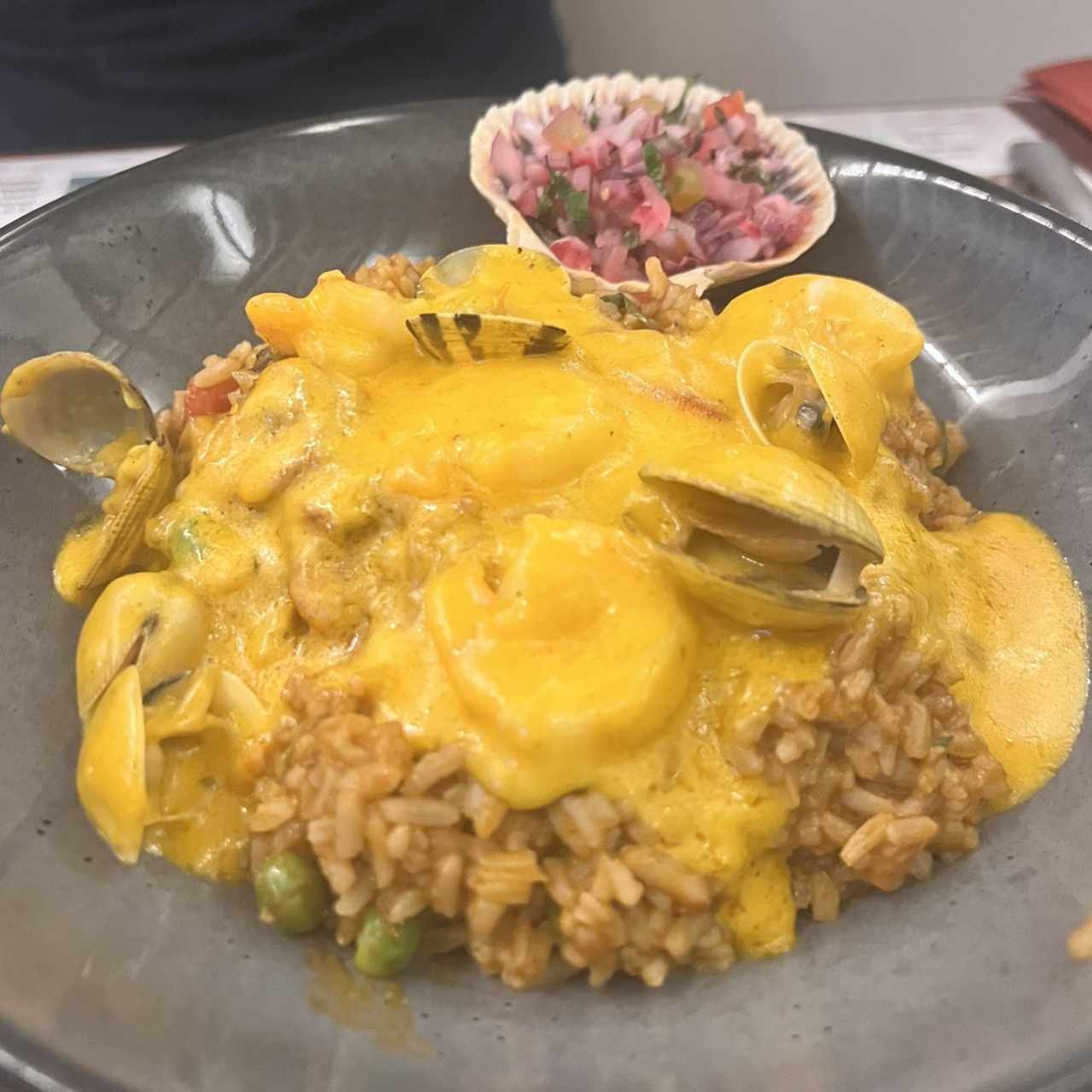 Platos Fuertes - Arroz con Mariscos