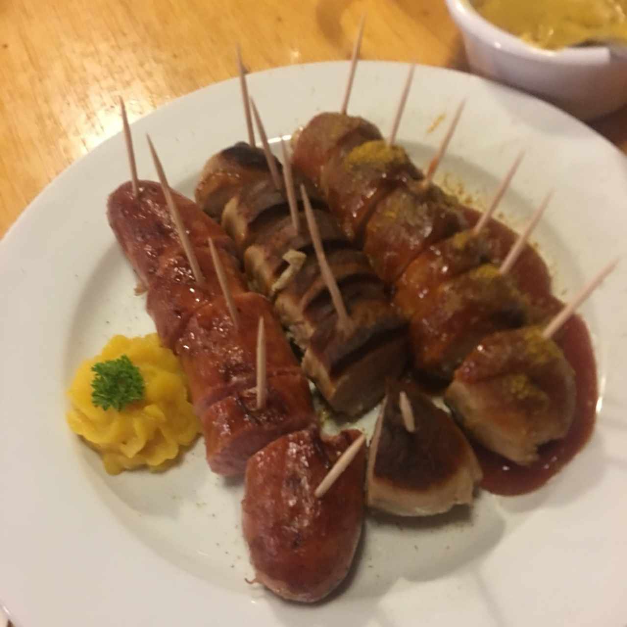 Salchichas de puerco ahumada, Ternera y Currywurst