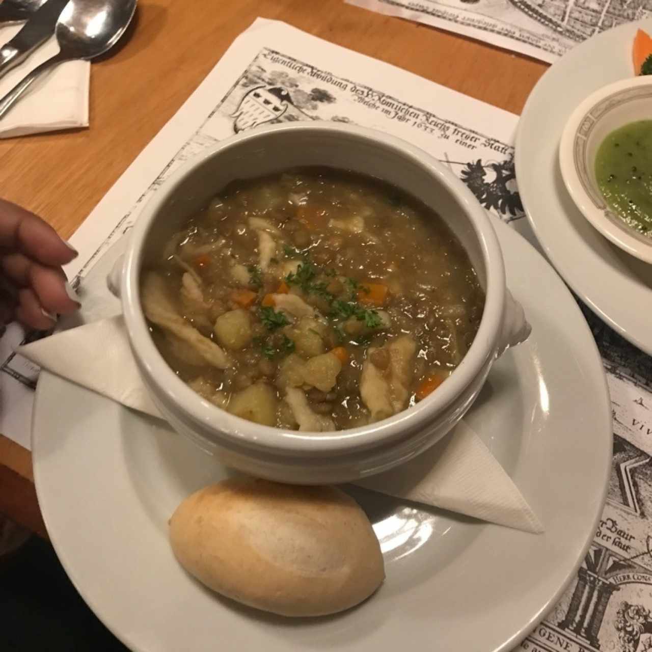 sopa de lenteja 