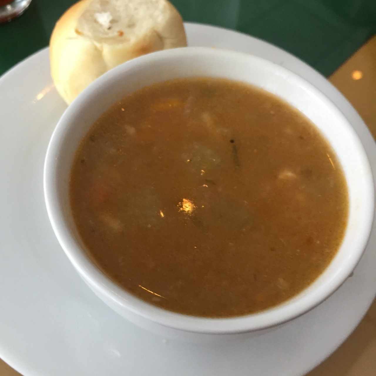 sopa de pollo con fideo