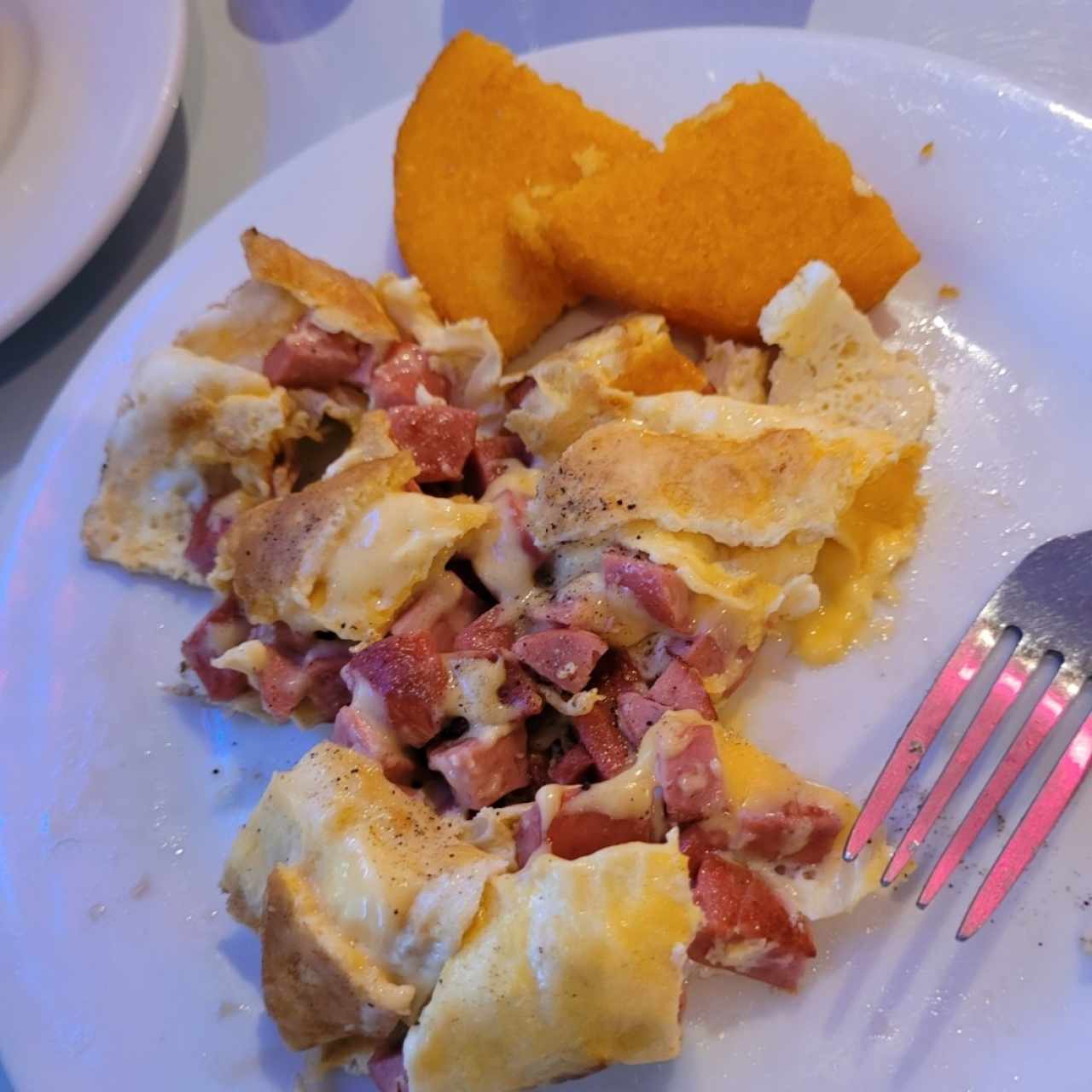 omelete con jamón y tortilla 