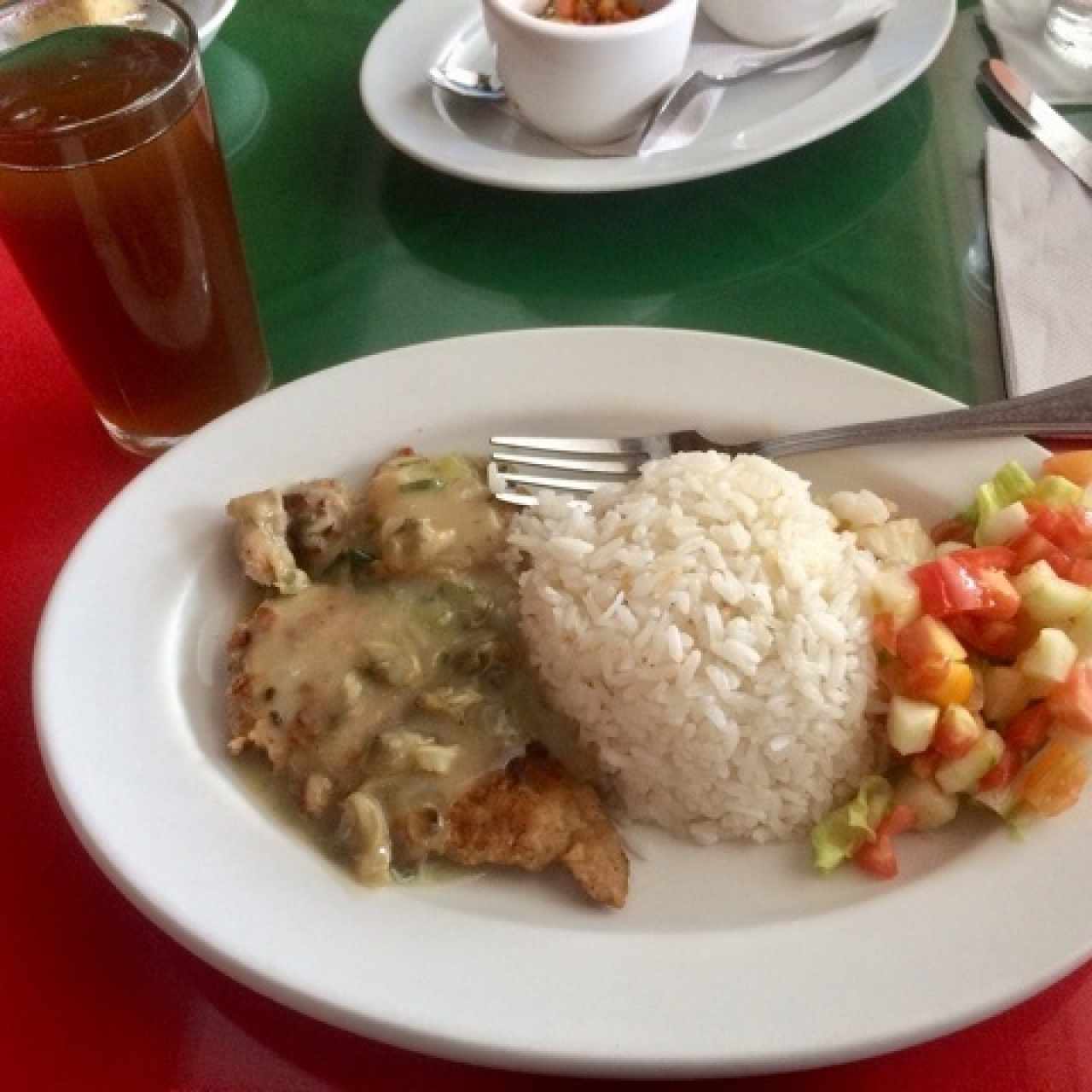 filete de mero con salsa de almejas