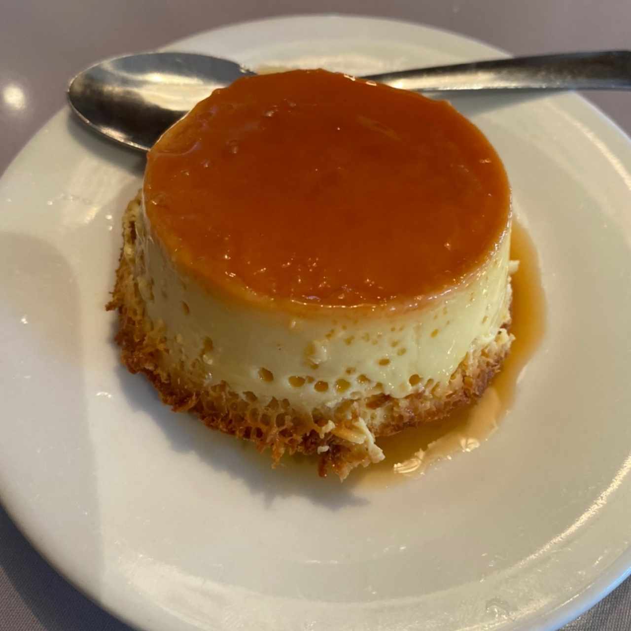 Flan de la casa