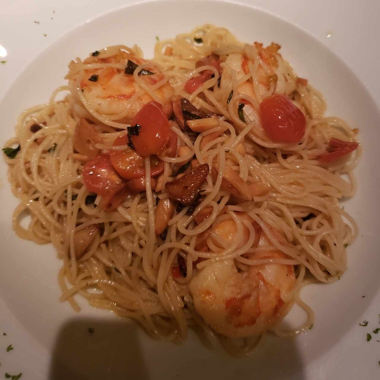 CAPELLINI CON LANGOSTINOS AL OLIO