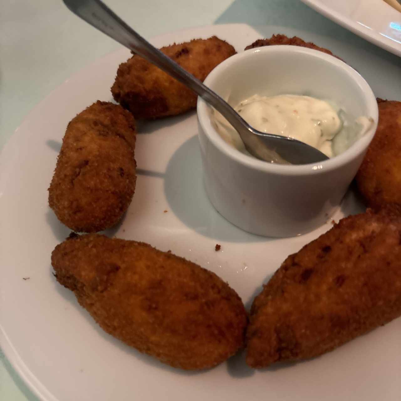 APERITIVOS CALIENTES - Croquetas de Bacalao