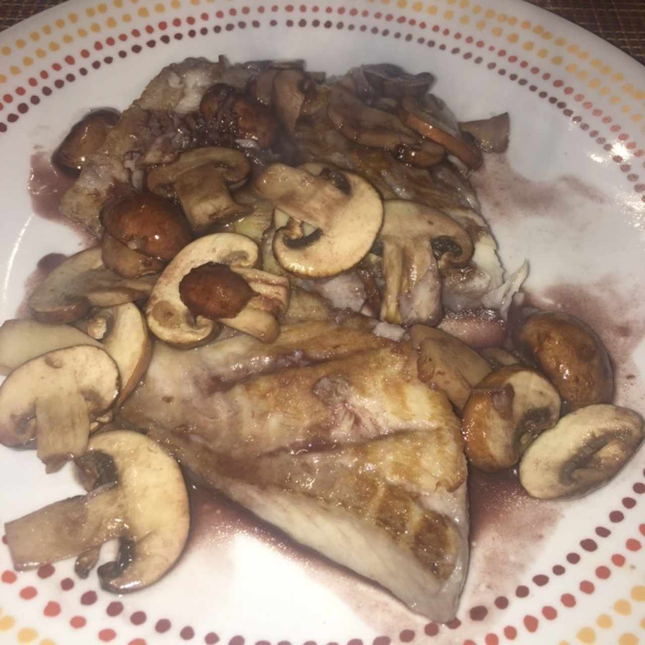 corvina a la Savina ( con vino tinto )