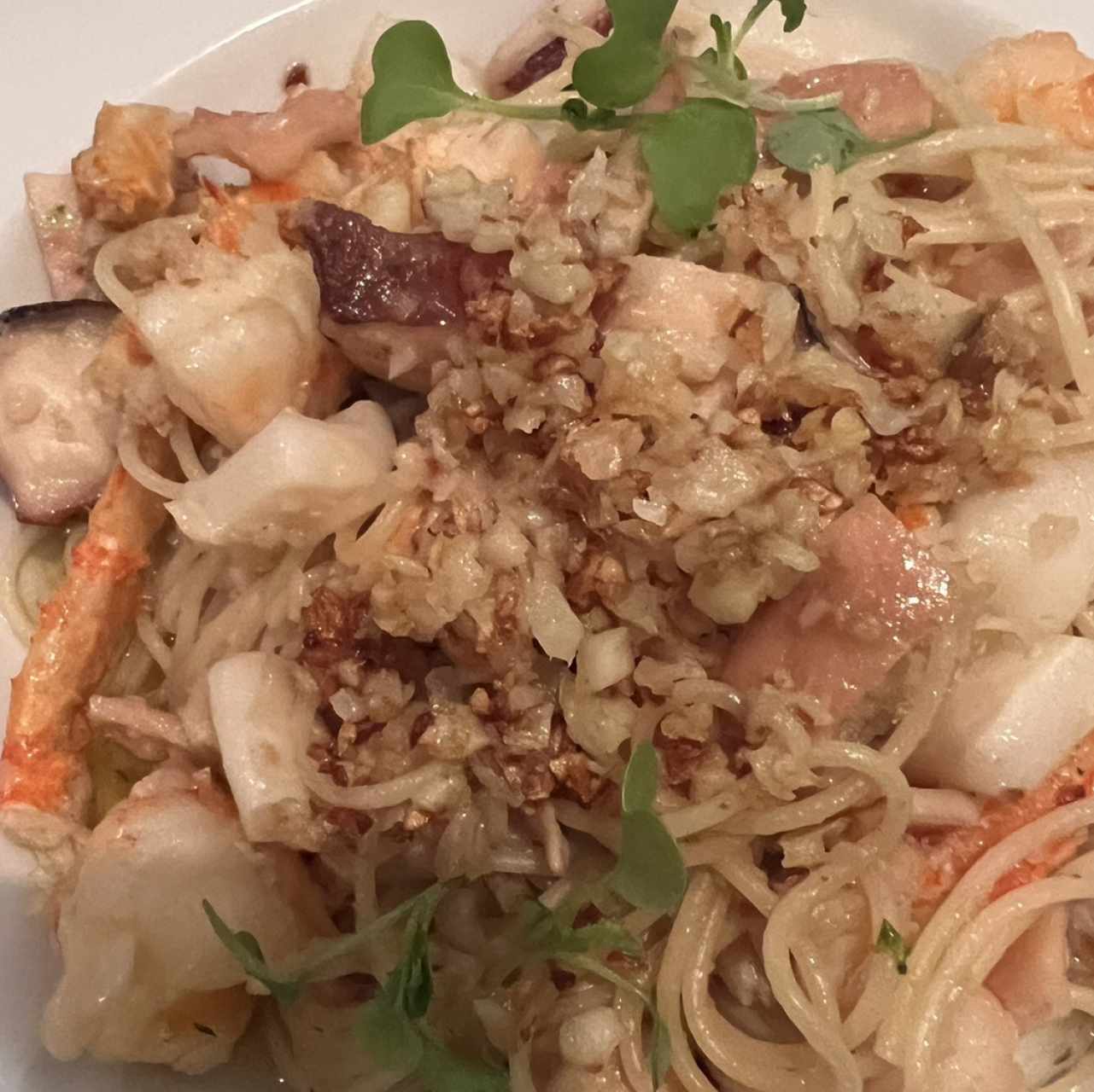 Spaghettini Oleo con Mariscos