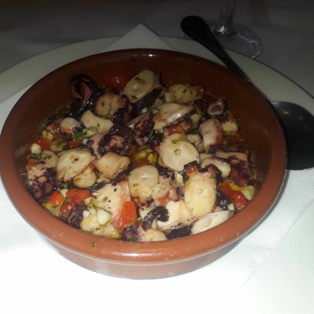 Pulpo al ajillo