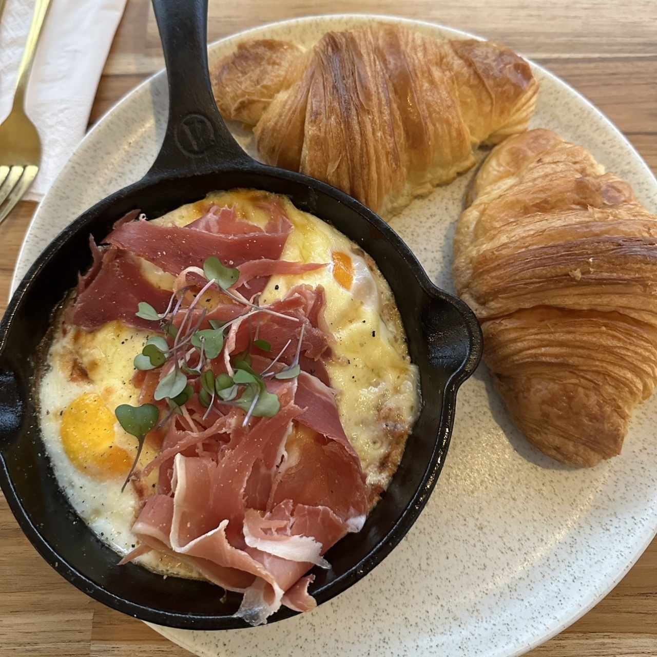 Huevos con jamon serrano