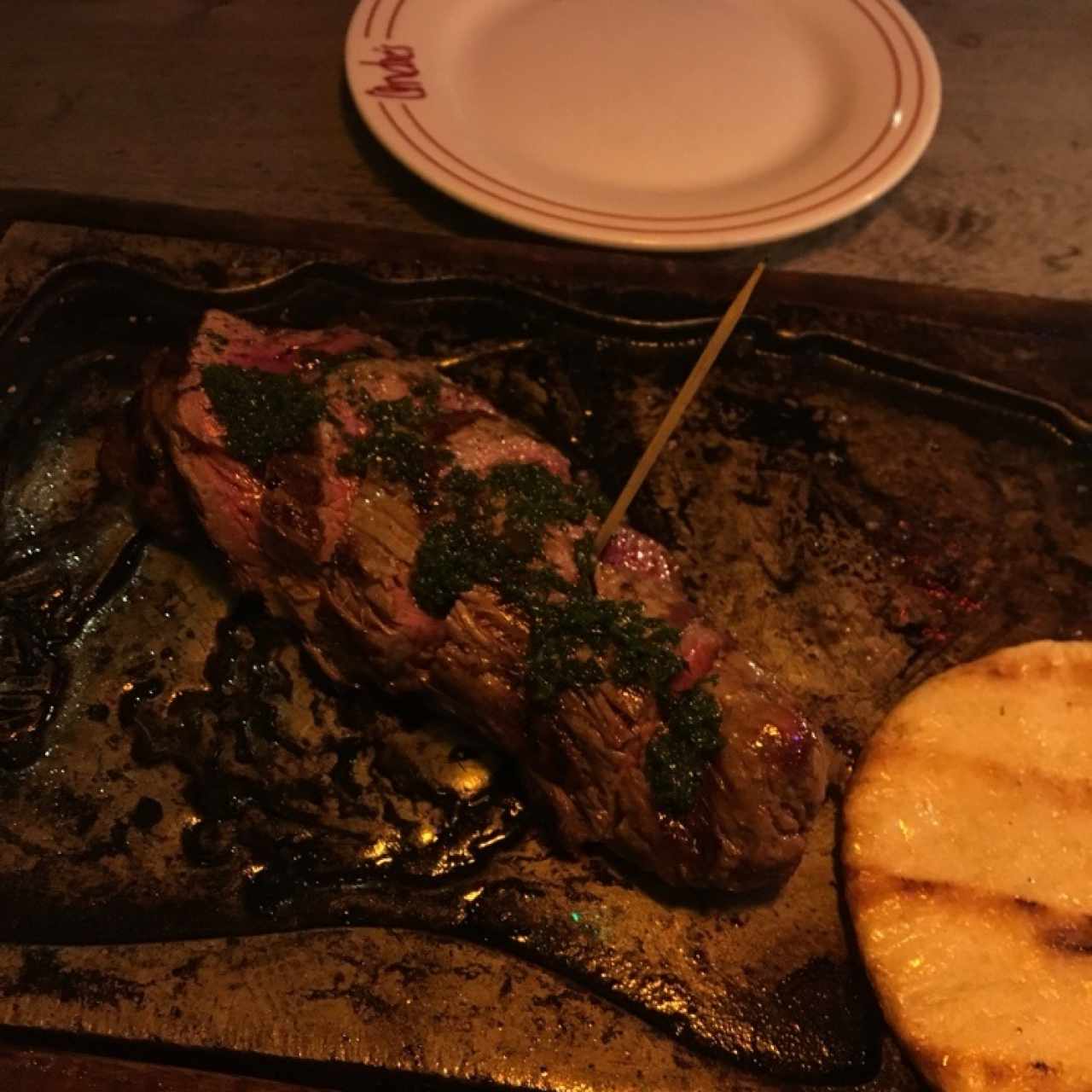 Lomo con chimichurri