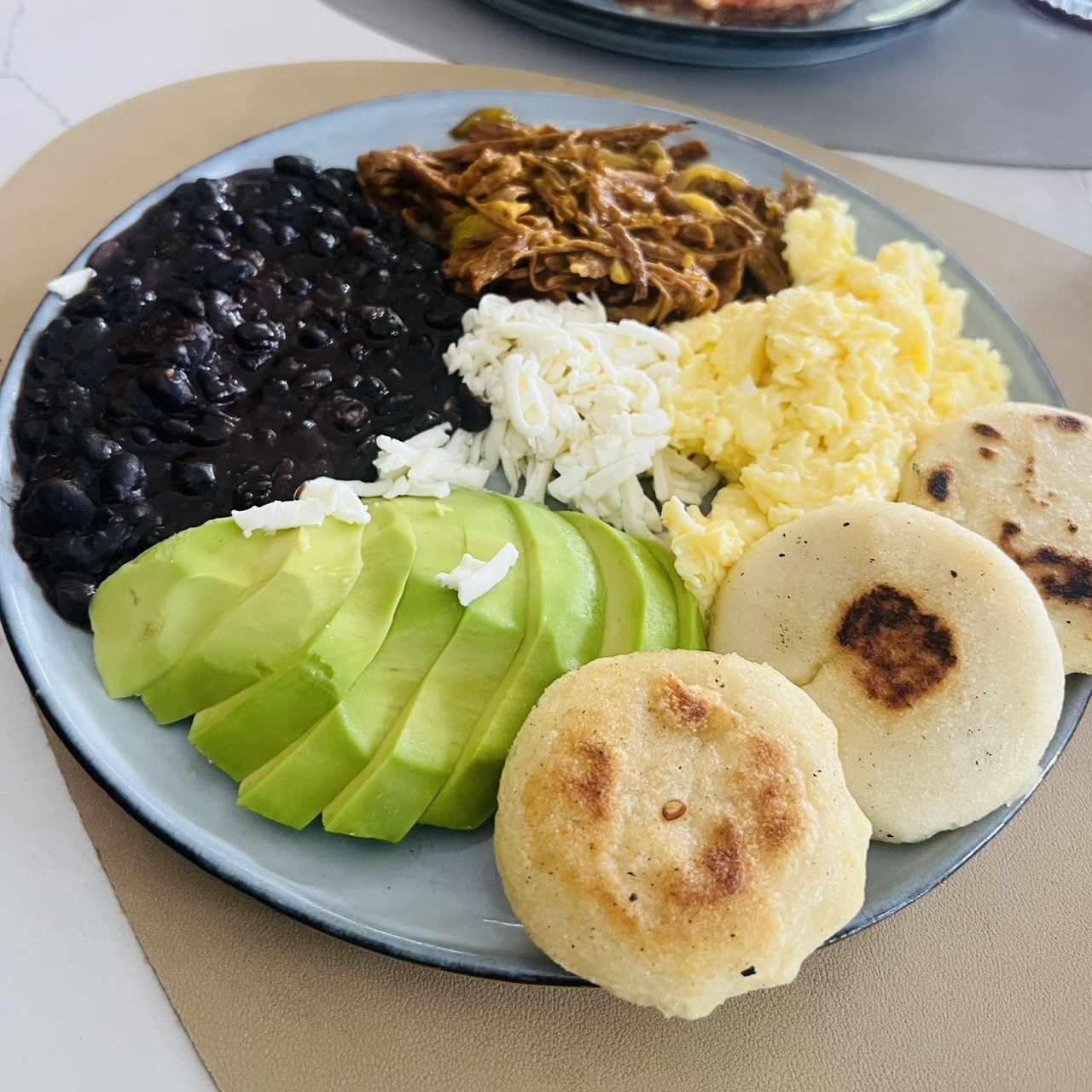Desayuno criollo