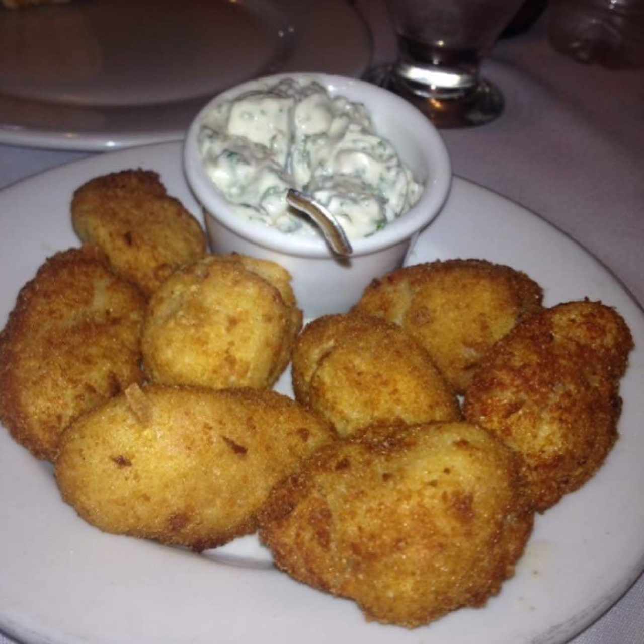 Croquetas de Jamon de Pierna con Salsa Tartara, muy Regulares