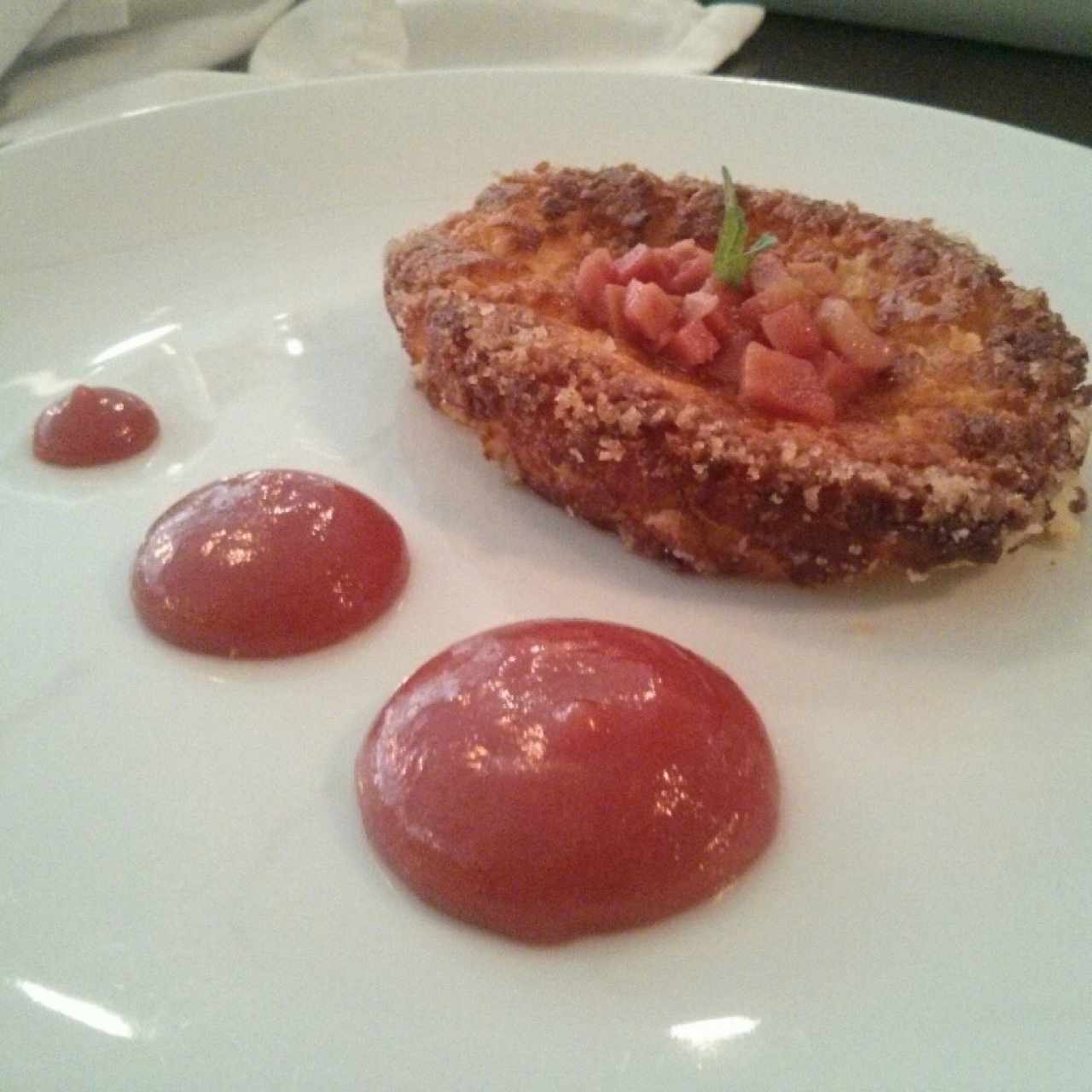 Torta de queso criollo con guayaba 