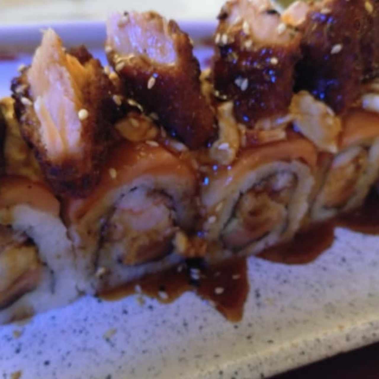 Salmon roll