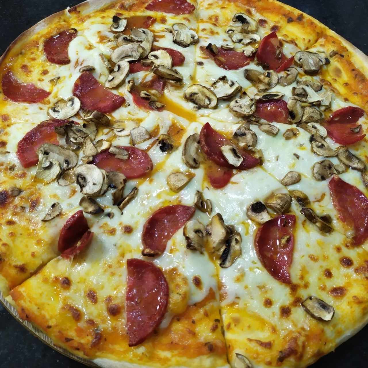 Pizza Salami