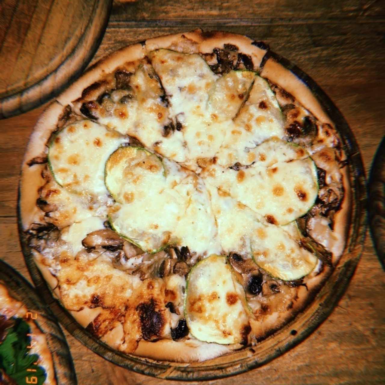 Pizza funghin con zuchini