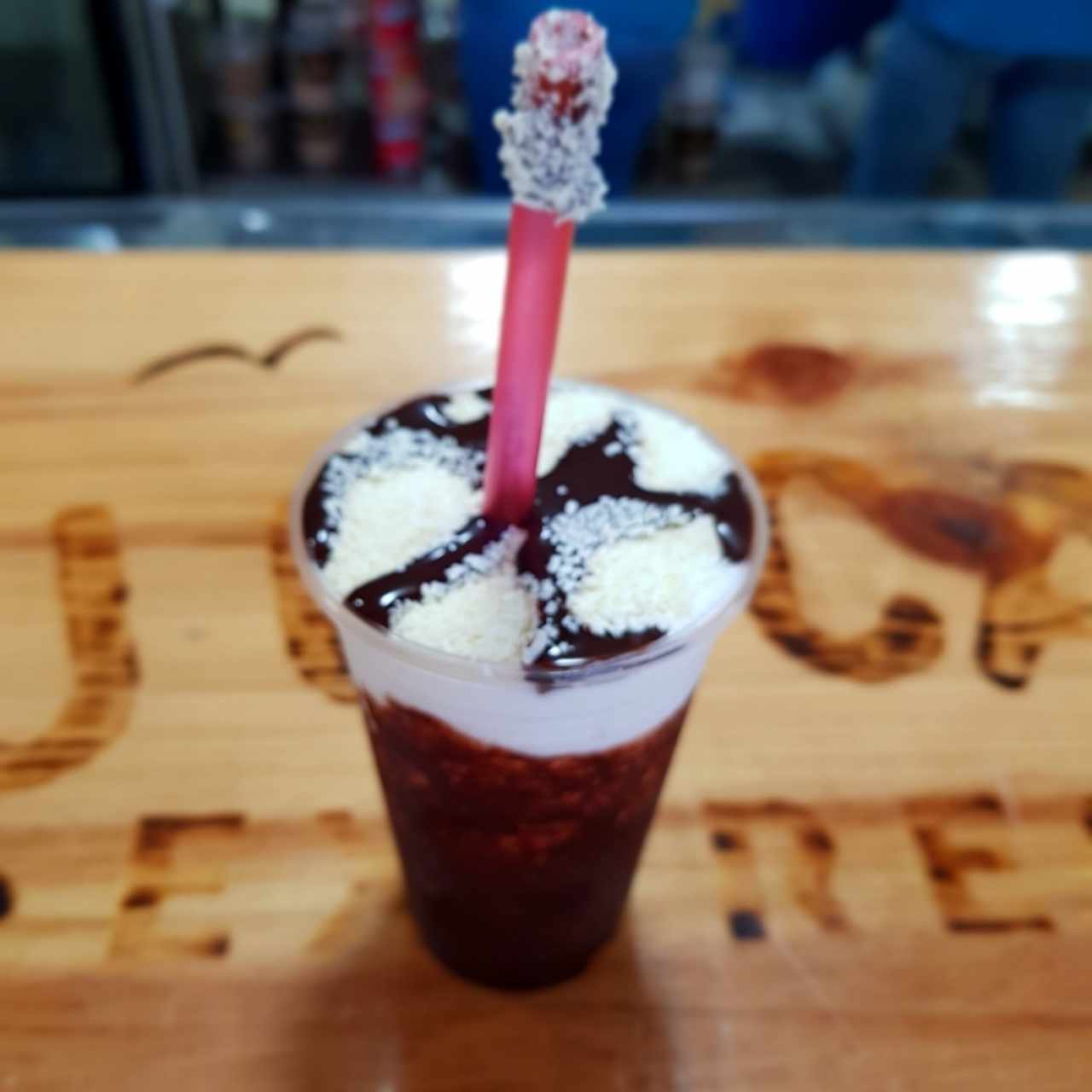 Cocada con Hersheys y topping de Galak