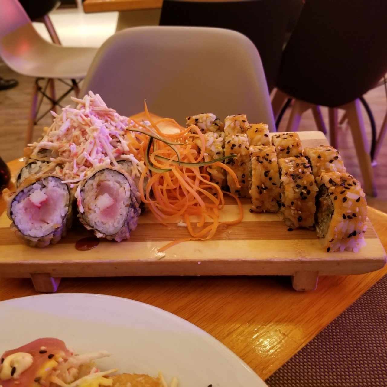 Tahona Roll* y Skin Salmon