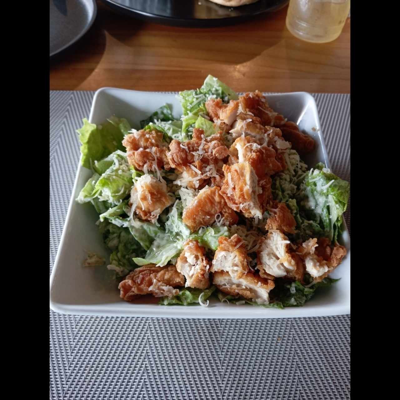 ensalada cesar con pollo 