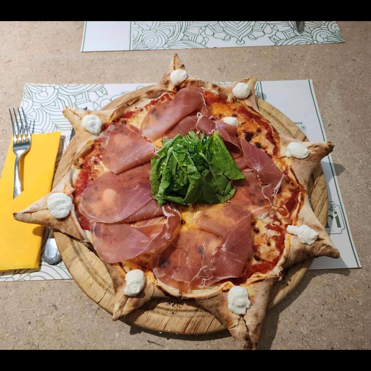 Pizza Fiori