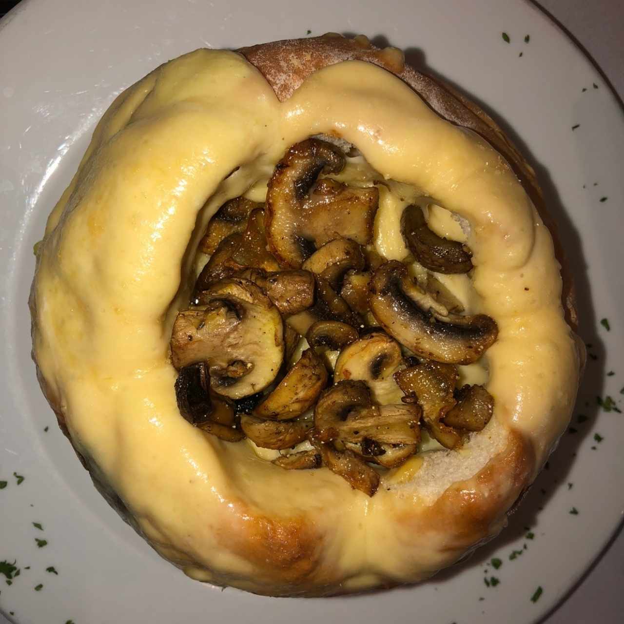 volcano torteloni 4 quesos con champiñones